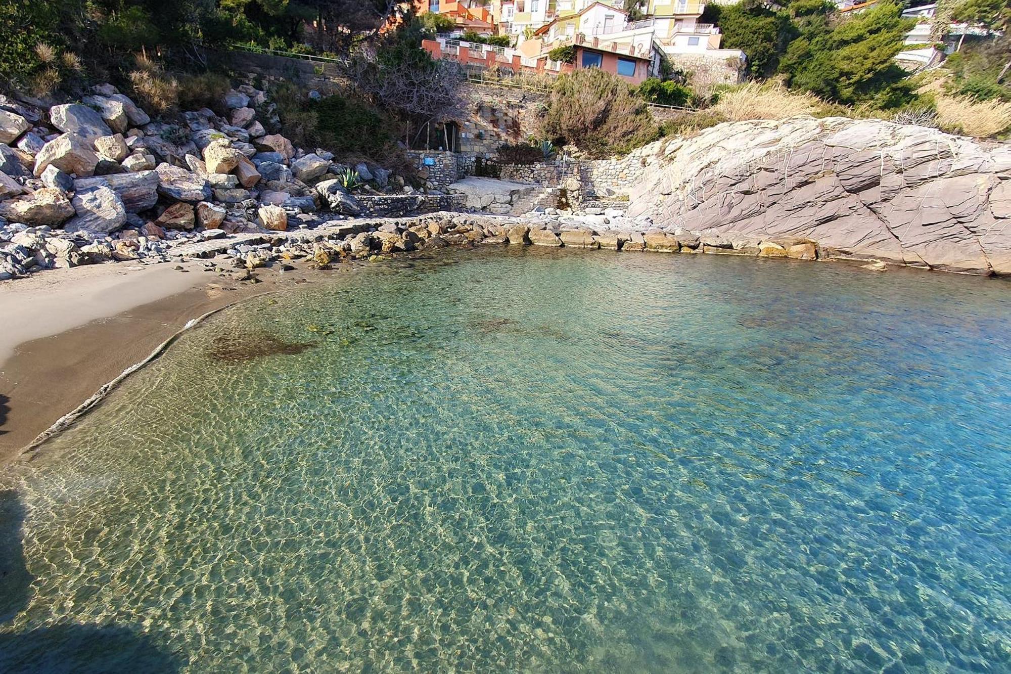 C22 Beachfront Villa - Spa Bath, Pool, Private Beach, Parking Free Andora Exterior foto