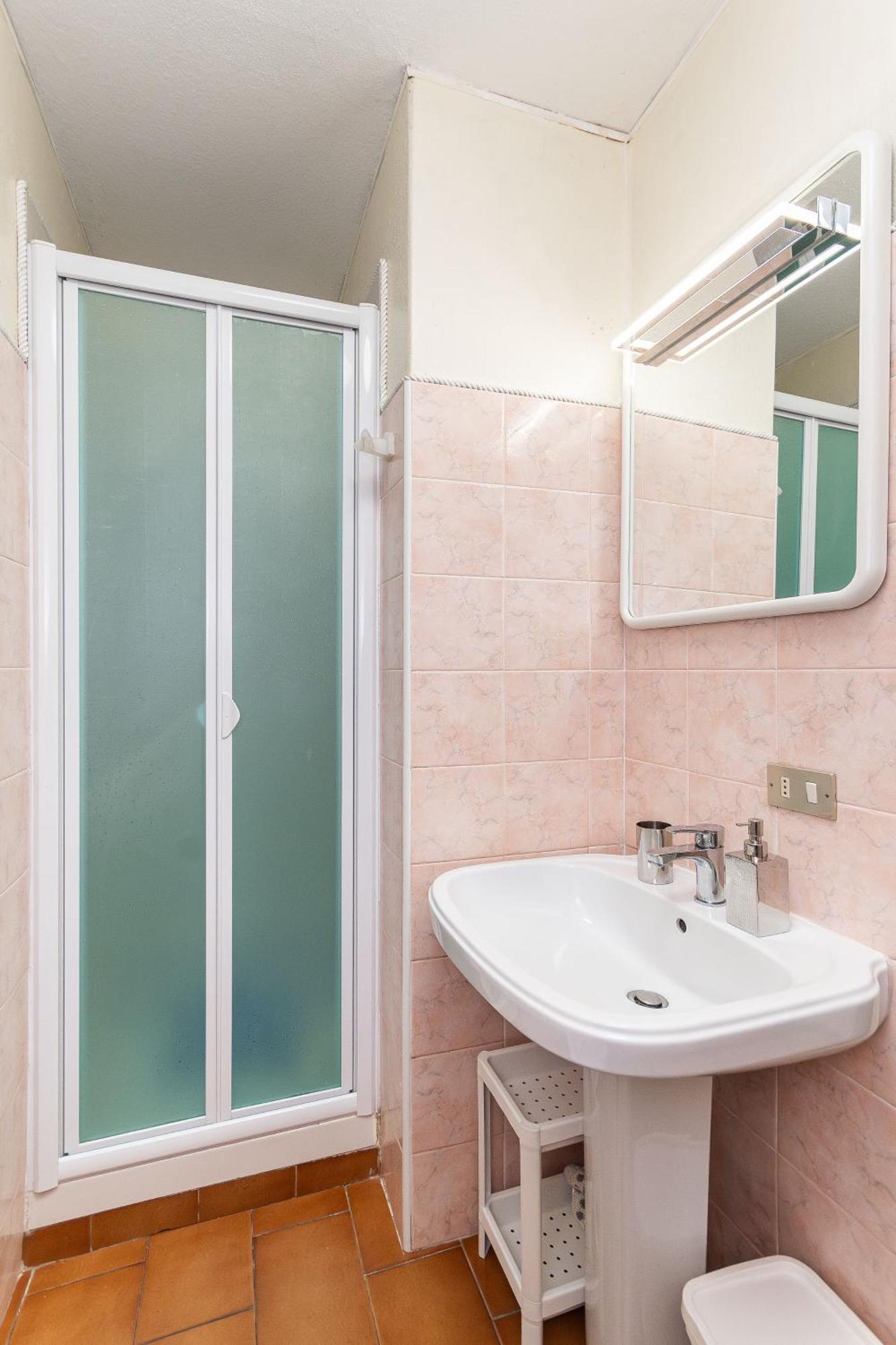 C22 Beachfront Villa - Spa Bath, Pool, Private Beach, Parking Free Andora Exterior foto